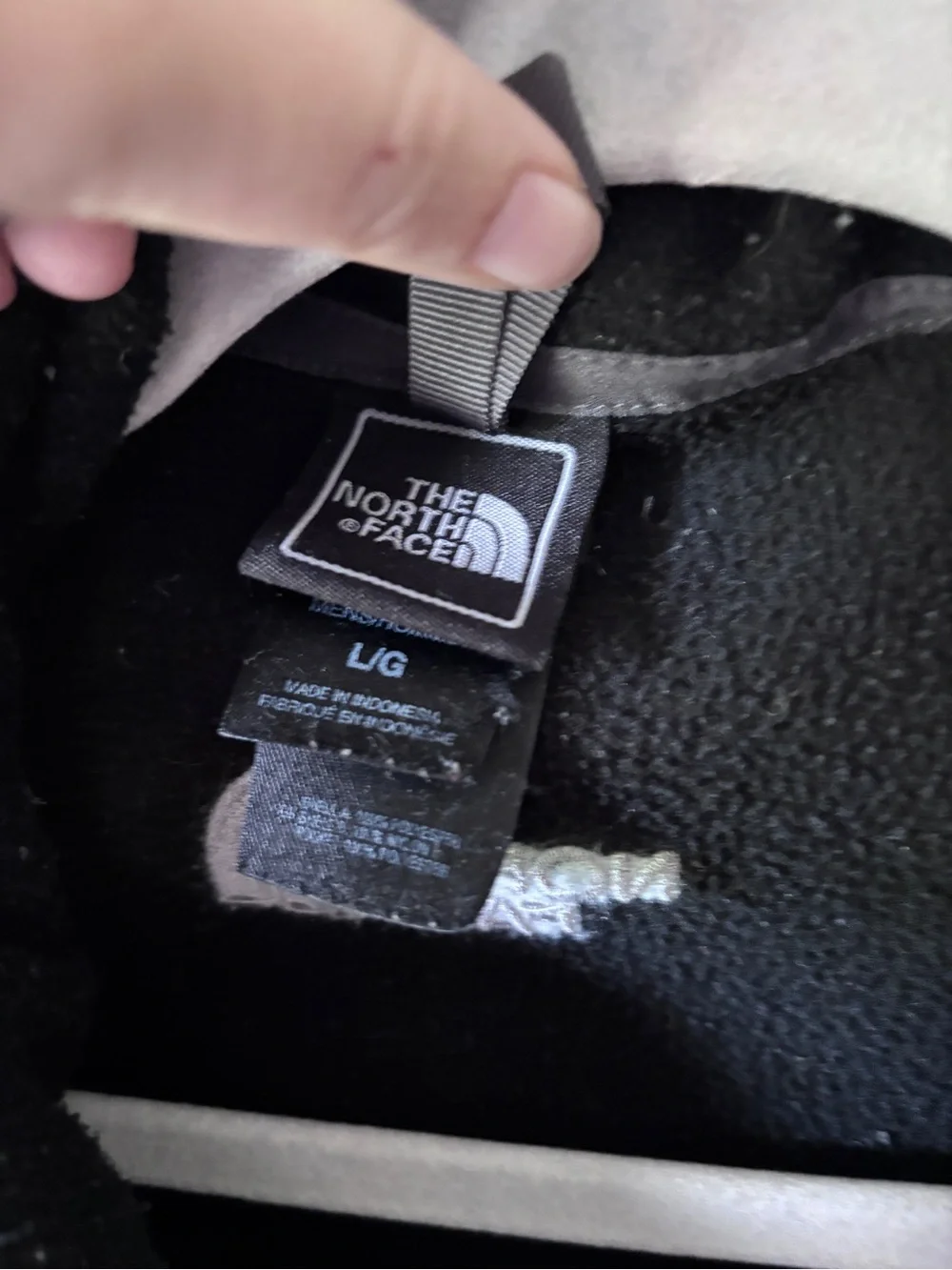 The North Face Black Full-Zip Men's Fleece Jacket